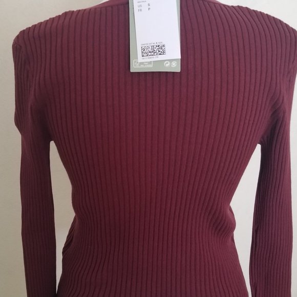 H& M V Neck Cardigan Maroon Size Small - Picture 2 of 9